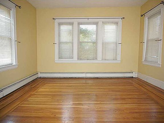 4th image of 242 Park Ave