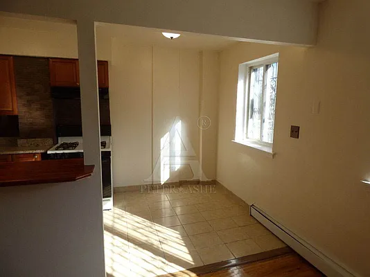 Rented by Peter Ashe | media 15