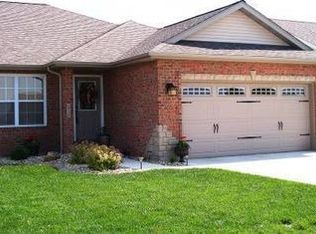 60 Tamarack Ln UNIT B, Highland, IL