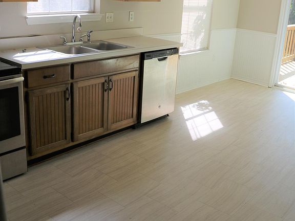 2nd image of 339 Brookwood Blvd