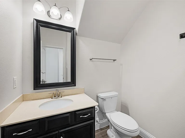 19430 Canter Field Ct — Photo 4