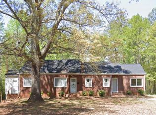 204 Washington Rd, Cowpens, SC 29330