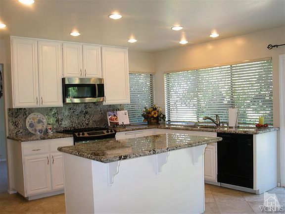 3rd image of 2731 Appalachian Ct