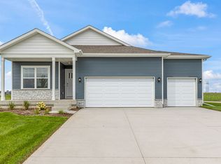 14505 Ironwood Ct, Urbandale, IA 50111