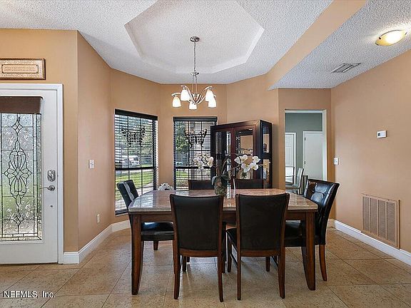 5th image of 2999 Lantana Lakes Dr E