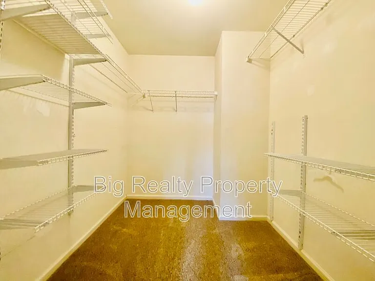 475 Stoneglen St — Photo 16