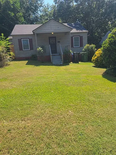 1132 Neill Dr Photo 1