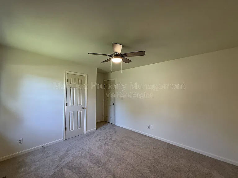 1225 Dewberry Dr — Photo 24