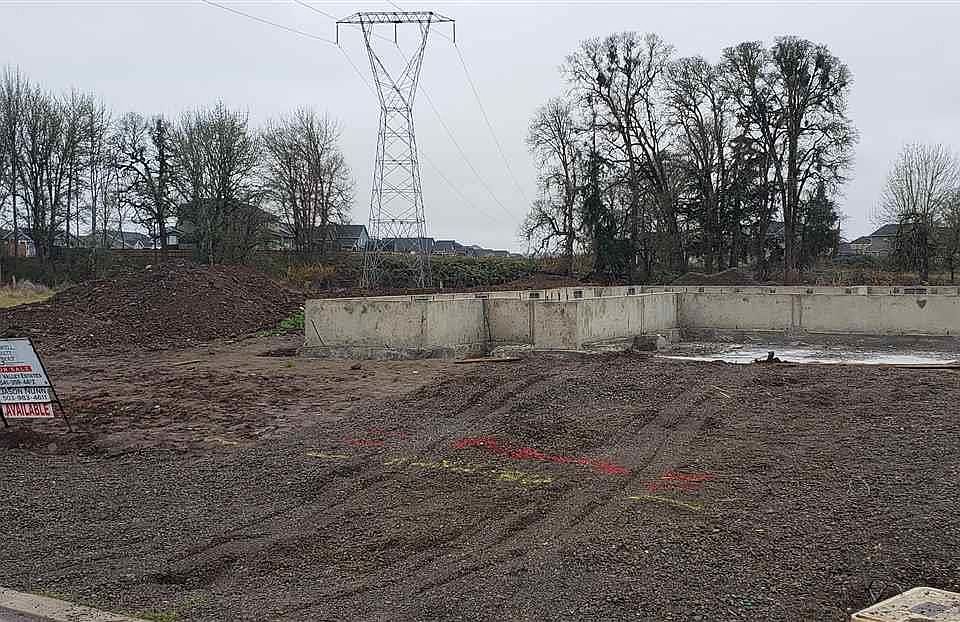2nd image of 2945 NE Drift Ct