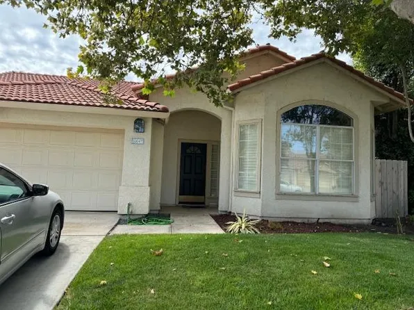 10047 River Bluff Ln, Stockton, CA 95209