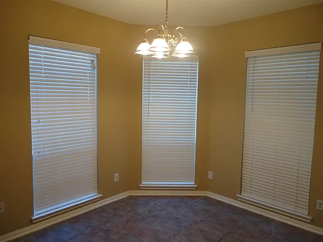 710 Single Pine Ct — Photo 4