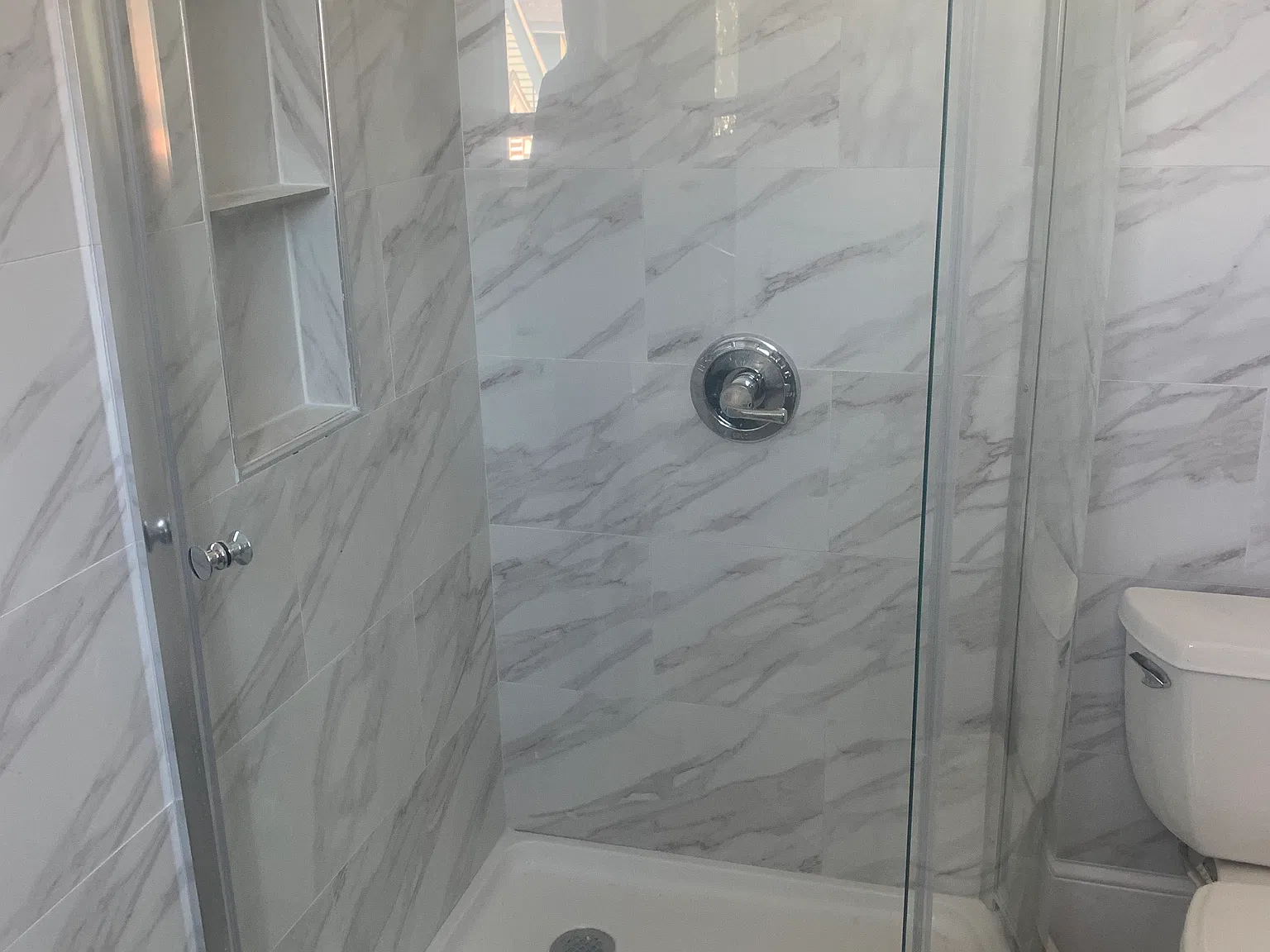2 bed, 800 sqft, $1,500 — Photo 2