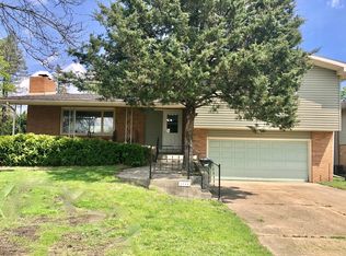 1714 Avenue F, Sterling, IL 61081