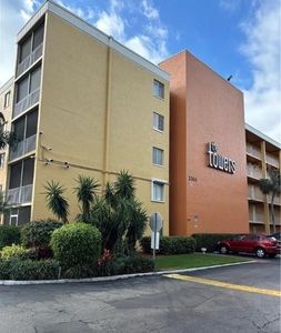 2366 E Mall Dr APT 412, Fort Myers, FL, 33901