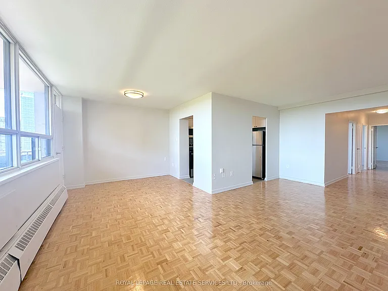 12 Rockford Rd #708 — Photo 2