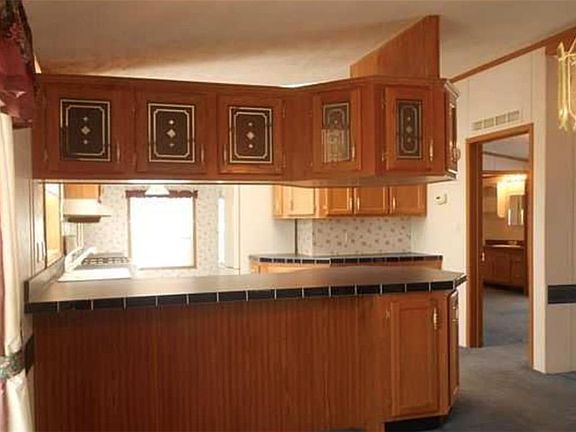 5th image of 6327 Murphy Dr #C011