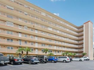 1847 Shore Dr S APT 215, South Pasadena, FL 33707