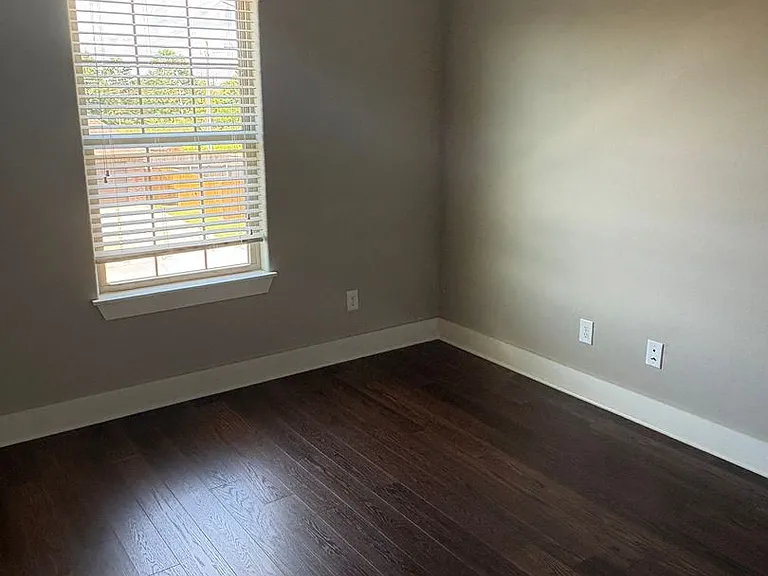 1801 & 1803 SW Stonegrove Rd — Photo 5