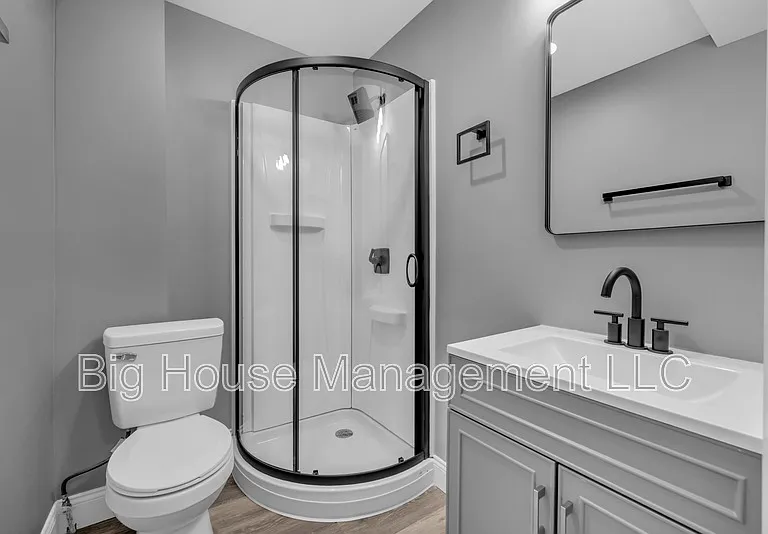 1725 Hollins St #3 — Photo 10
