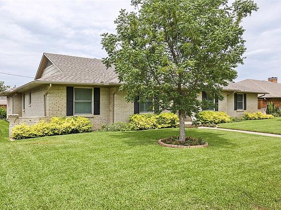 3rd image of 6227 Danbury Ln