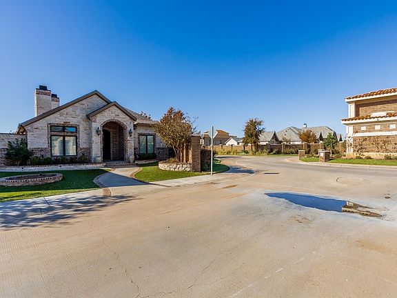 3rd image of 10502 Peoria Ave
