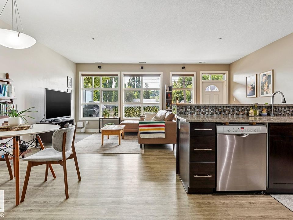 1st image of 9603 98th Ave NW #104