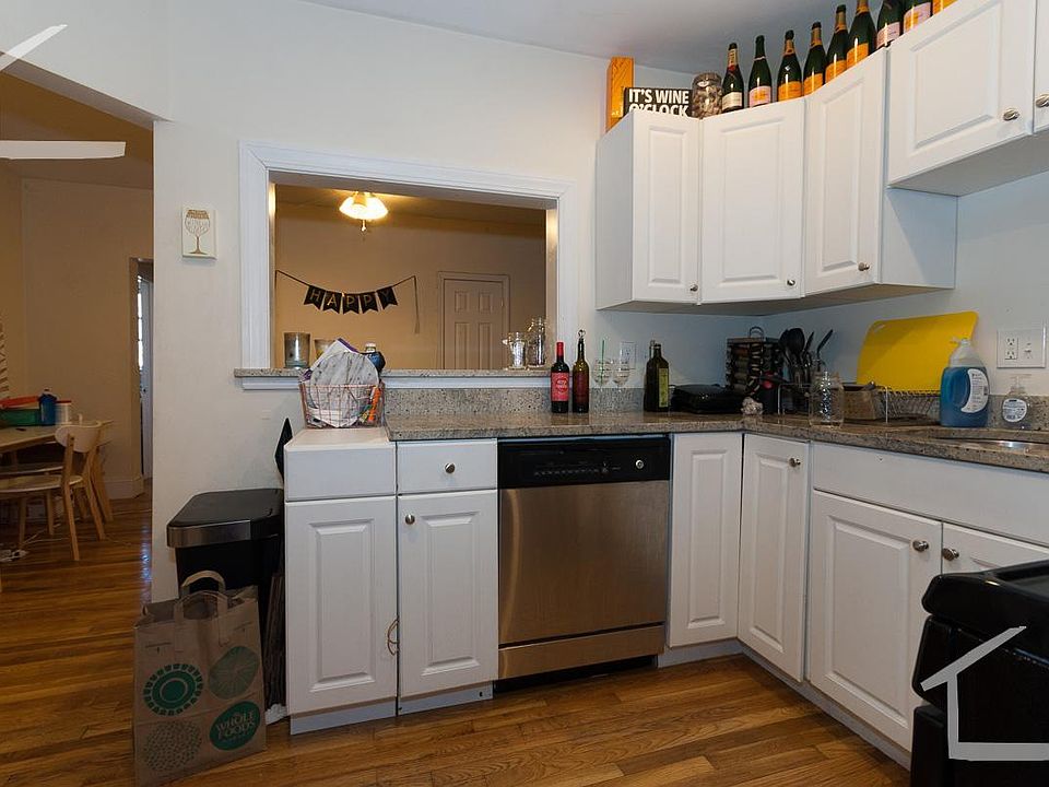 1st image of 71 Egmont St APT 5B