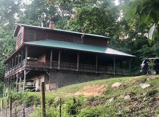 465 Vista View Dr, Friars Hill, WV 24938