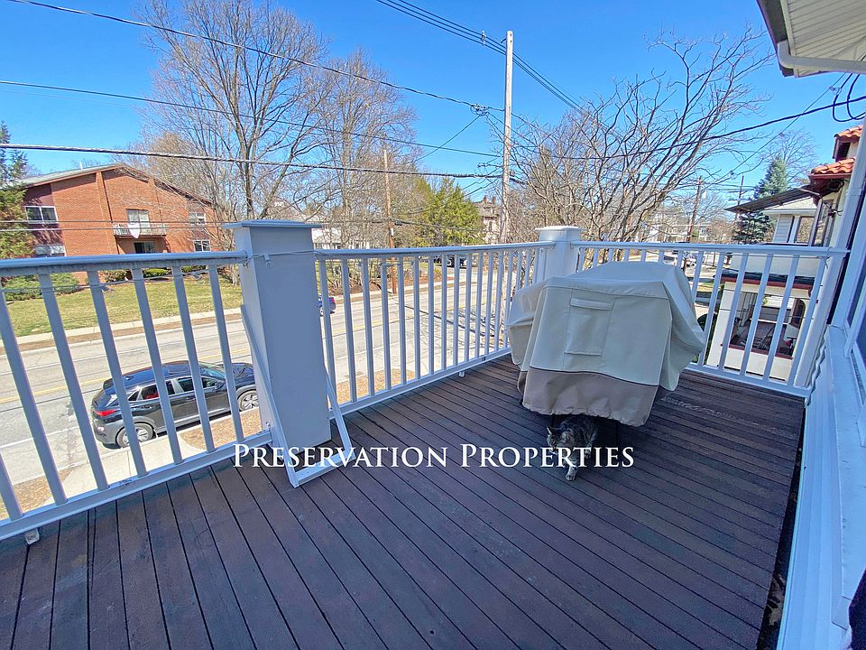 1st image of 614 Watertown St #2