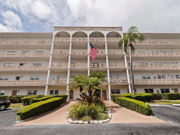 5603 80th St N Unit 209, Saint Petersburg, FL 33709