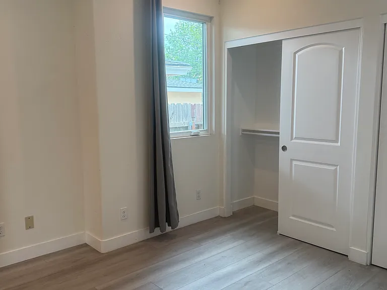 720 S 3rd Ave #B — Photo 9