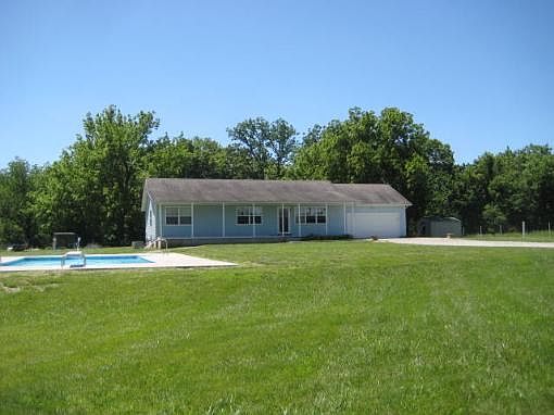 1st image of 552 NW County Road 1001