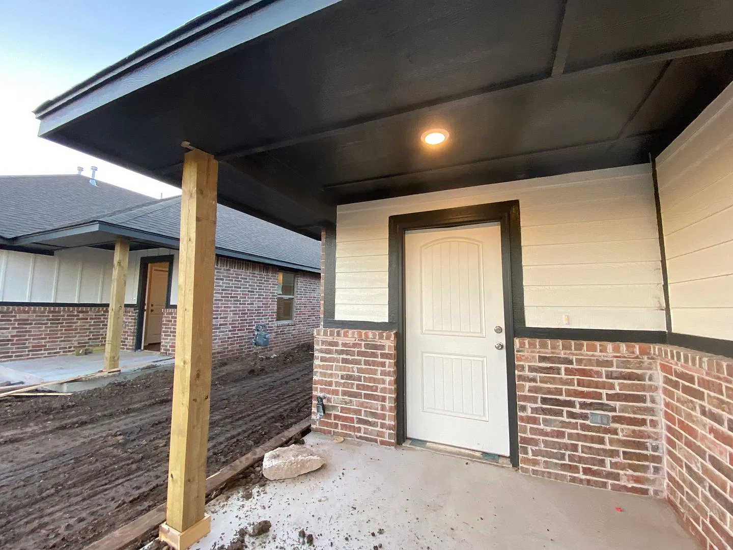 3/2 Duplex in Piedmont Schools — Photo 2