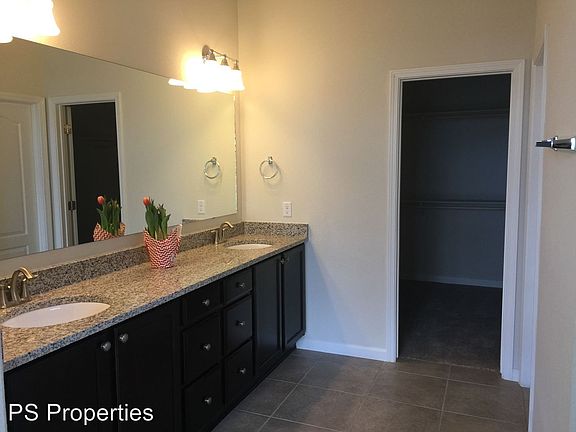 5th image of 5028 Calle Espana NW