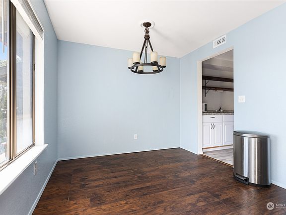 3rd image of 270 SE Barrington Drive #C301