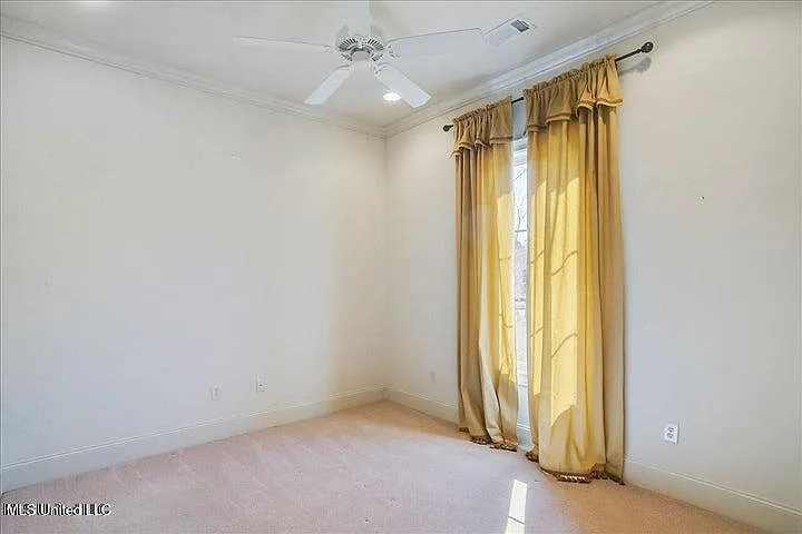 102 Cypress Lake Blvd S — Photo 30
