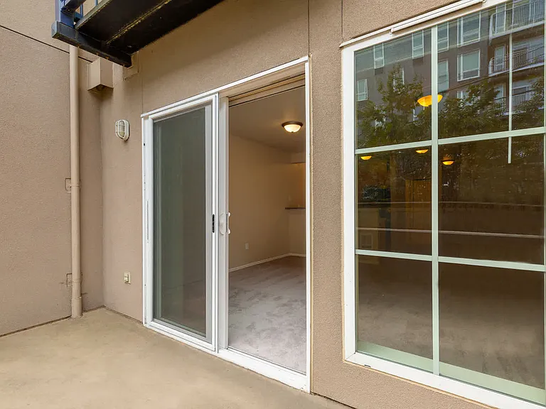 Counterbalance Apartments — Photo 20