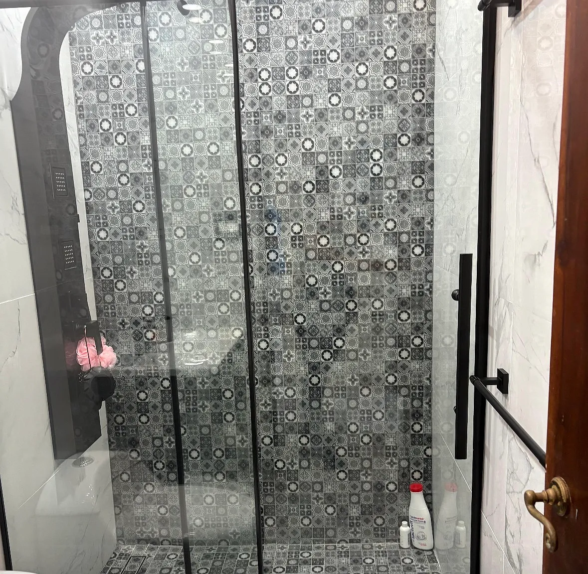 1 bed, 600 sqft, $2,500 — Photo 2