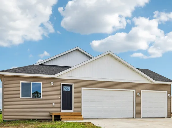 997 Bell Cir, Arlington, WI 53911