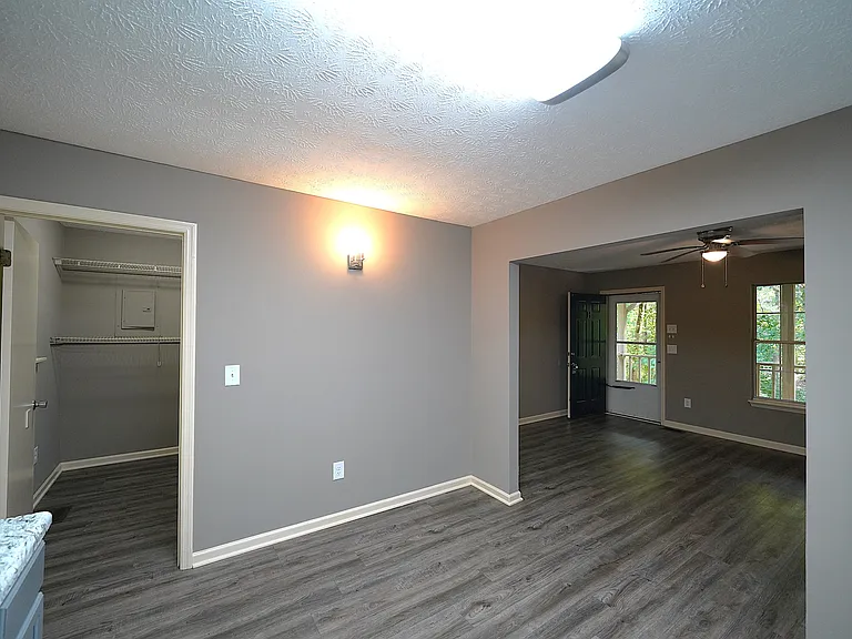 583 Center Point Rd #B — Photo 9
