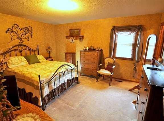 2nd image of 2835 SE Lakeridge Ct