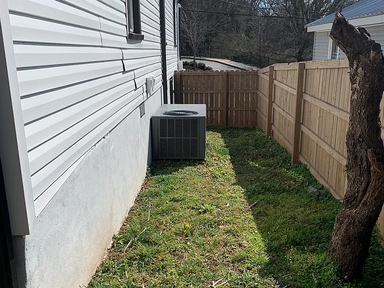 Spartanburg St — Photo 13