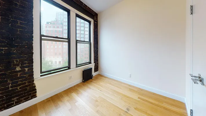 Rented by Bond New York | media 15