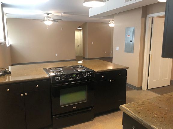 3rd image of 1040 Orville Ave #203