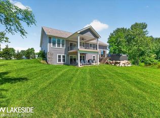 6695 West St, Caseville, MI 48725
