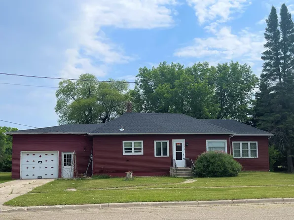 130 Park Ave, Neche, ND 58265