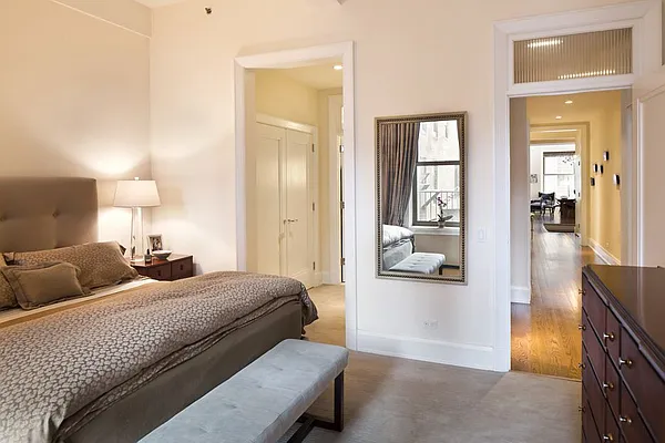 Sold by Stribling | media 21