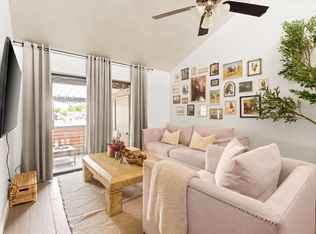 406 E Cullumber Ave UNIT B, Gilbert, AZ 85234