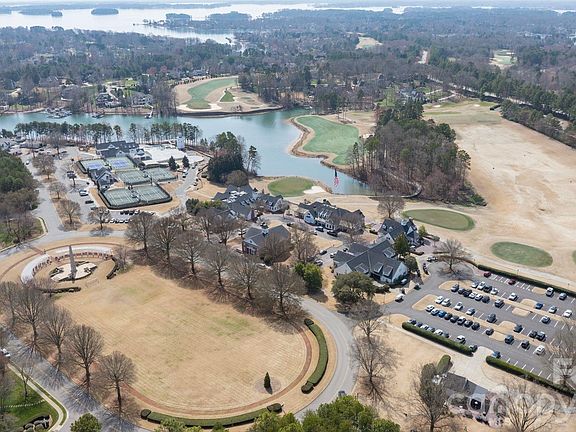 5th image of 184 Vineyard Dr