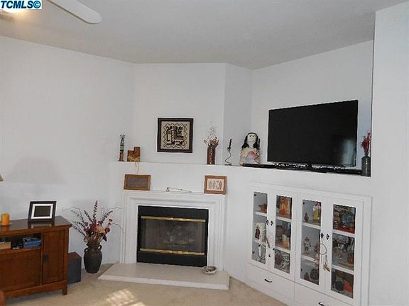 3rd image of 2108 N Shady Court